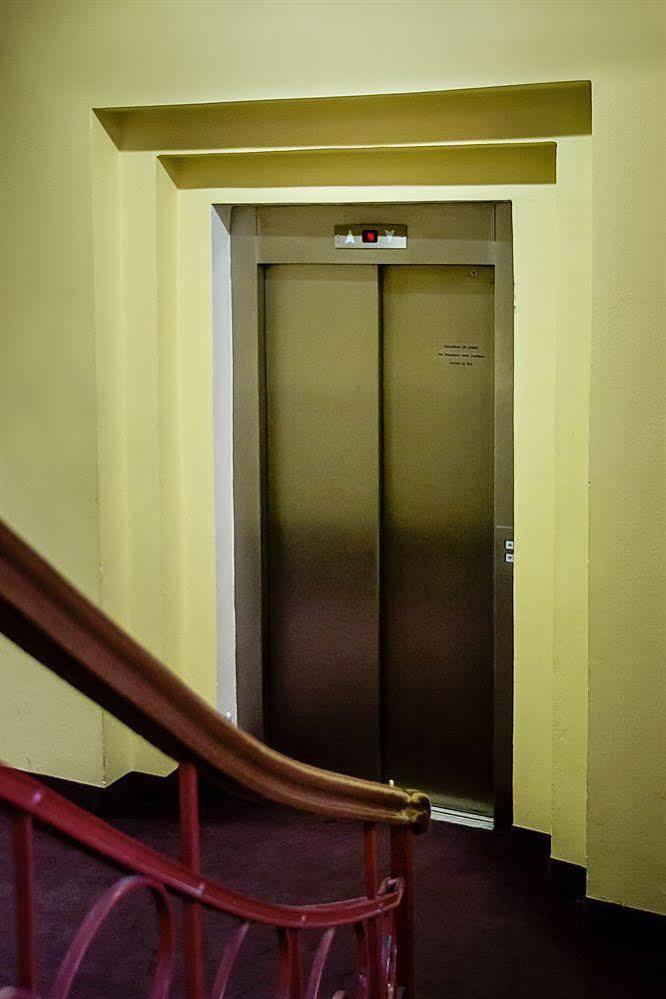 Bona Serva Prague Exterior photo